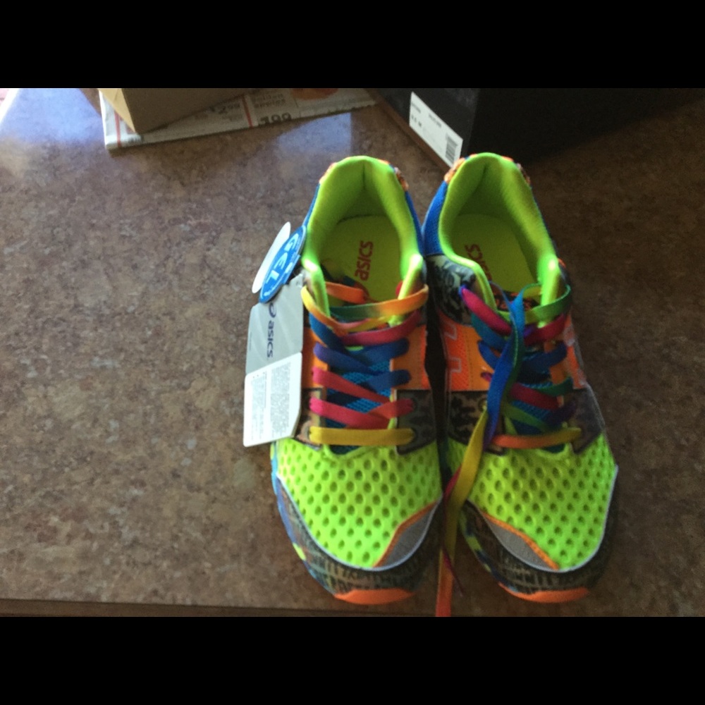 ASIC noosa sneakers